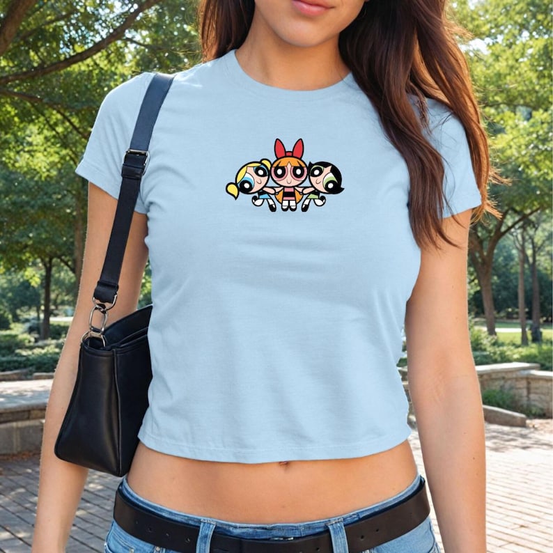 Camiseta de bebé de Las Chicas Superpoderosas Y2K, dibujo animado retro, camiseta gráfica para bebé, camiseta estilo años 90, camiseta de Las Chicas Superpoderosas, camiseta de dibujos animados vintage, camiseta corta imagen 1