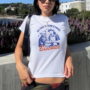 Lustiges Backen Katzen-Baby-T-Shirt, also, das ist, wie Sie Kekse machen, Retro Pinup T-Shirt, humorvoller Slogan Shirt, nettes Geschenk für Katzenliebhaber, Vintage-Stil