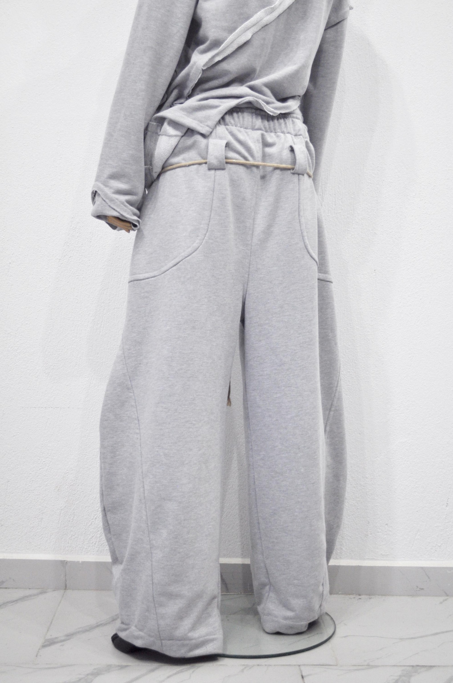 Sweatpants With Rope Unisex Wide-leg Grey Sweatpants – Baggy Fit With Rope Drawstring Wide ...