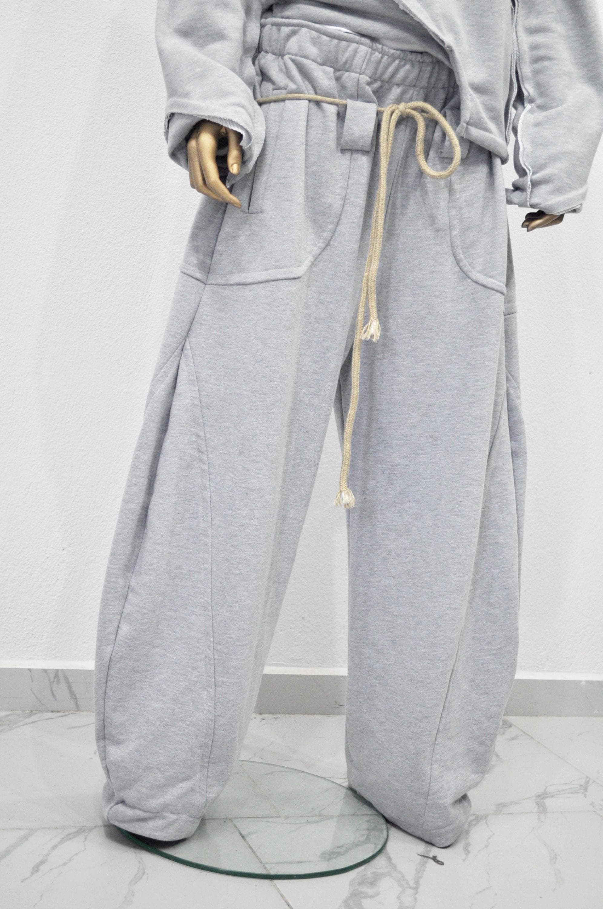 Sweatpants With Rope Unisex Wide-leg Grey Sweatpants – Baggy Fit With Rope Drawstring Wide ...