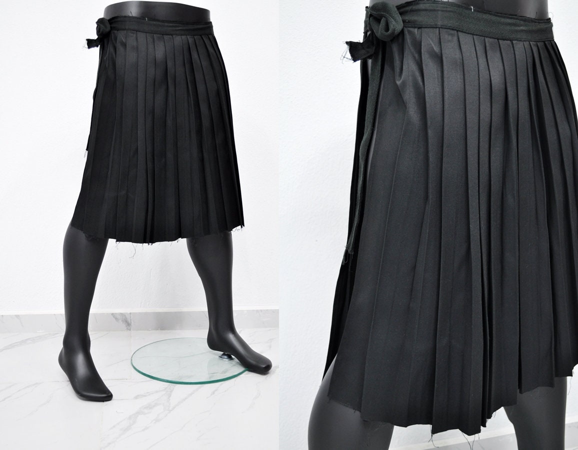 BOWTE WORSTED PLEATS SKIRT