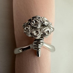 925 Sterling Silver Rose bouquet ring ,flower bouquet ring, Rose day Jewelry , Boho Nature Ring , Valentine rose ring, Wedding Rose band