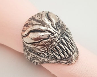 ヴェノムリング - Etsy 日本 JAP工房 VENOM RING ヴェノムリング 限定