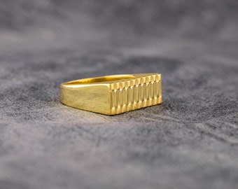 Watch Band Signet Ring for Men in 14K Gold, Unique Mens Signet