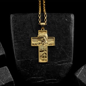 14K Gold Crucifix Necklace with Jesus for Men, Christ Jesus Cross Pendant, Faithful Gold Jesus on Cross Jewelry, Catholic Religious Men Gift