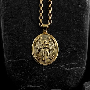 St michael archangel 21k solid necklace, Saint michael solid gold charm for protection, Solid gold medallion, Gold men or boyfriend necklace