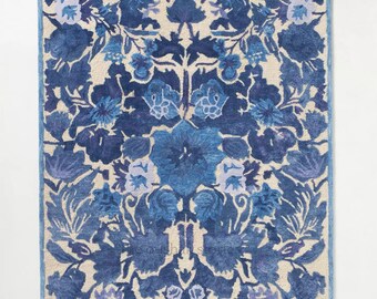 Hand-Tufted Wool Rug: Blush Floral Botanical Design