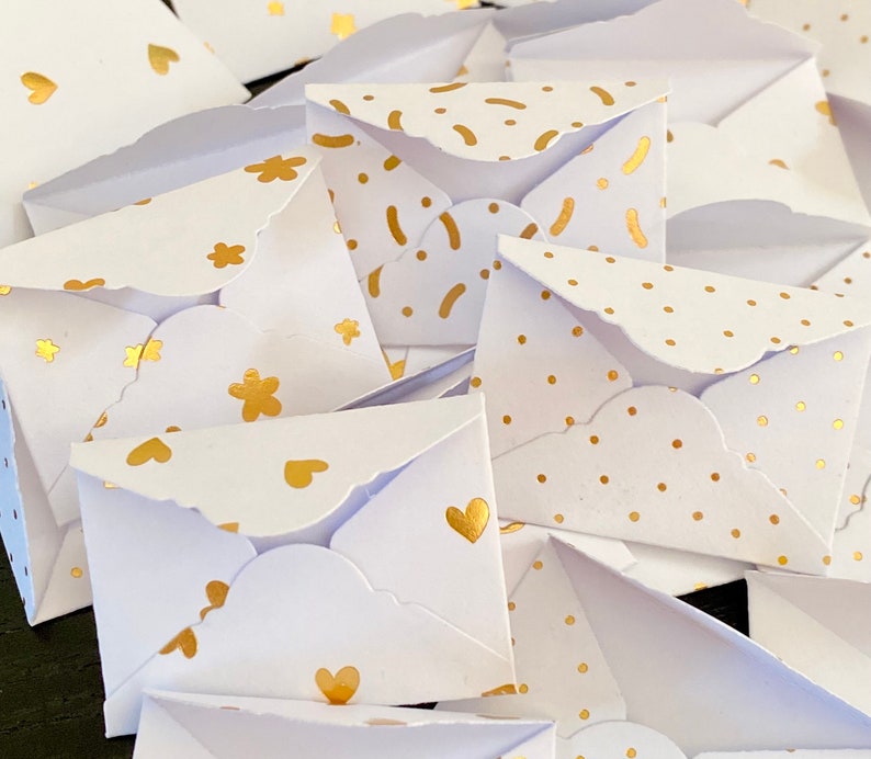 Mini enveloppes blanches et motifs dorés cartes blanches image 2