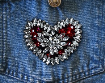 Rhinestone Heart Patches Handmade Embroidered Patch Badge Applique Decoration Clothing Accessories Sewn on Clothes Bags Shoes DIY