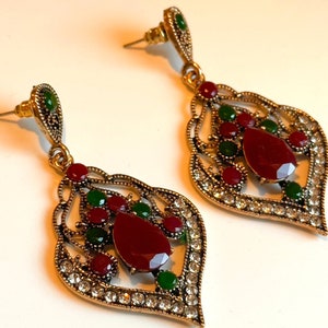 Green earrings, Red earrings, Vintage earrings, Gem jewelry, Bohemian earrings, zircon drop earrings