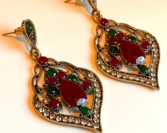Green earrings, Red earrings, Vintage earrings, Gem jewelry, Bohemian earrings, zircon drop earrings