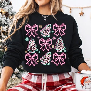 Boże Narodzenie Neon Design Png, Tis The Season Png, Tort Choinkowy Png, Bożonarodzeniowa Kokarda Png, Wesołe I Jasne Png, Koszula Świąteczna Png Cyfrowa