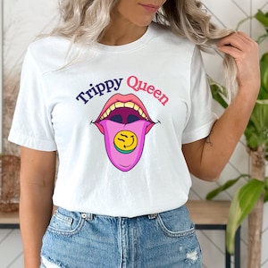 Stoner Shirt for Women: Trippy Queen High Quality Graphic Tee. Trippy Shirt with Colorful Psychedelic Design. Unique Stoner Gifts for Her