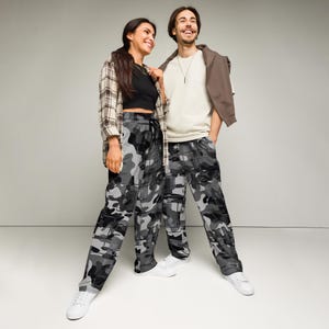 UBMC Wide-leg joggers