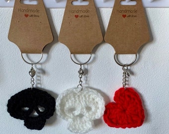 Crochet keychains, key accessories // Keychain skull heart // Key hanger accessories // Keychains skeleton, heart // Handmade keychains