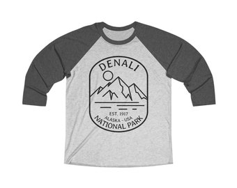 Denali National Park | Unisex Tri-Blend 3/4 Raglan Tee