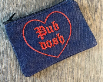 Portemonnaie aus recyceltem, besticktem Denim von Pub Dosh – umweltfreundlich und nachhaltig unter Verwendung von Stoffresten und Vintage-Denim