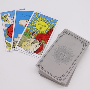 Traditional Rider Waite Tarot Deck with Guidebook, Classic 78 Tarot Cards Set, Spiritual Divination & Fortune Telling, Beginner Friendly