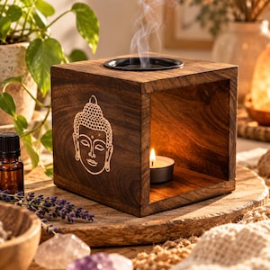Stor fyrkantig träoljebrännare med handtag | Buddha-ansiktsdesign | Handskuren vaxsmältning och eterisk oljevärmare för meditation och zen-heminredning