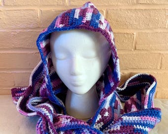 Bufanda con capucha de ganchillo hecha a mano: azul, rosa, granate, blanco y morado