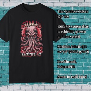 Pull De Noël Humour Geek Cthulhu - Tentacules Décorées De Guirlandes Lumineuses