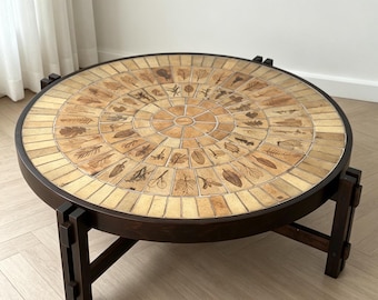 Table basse ronde Roger CAPRON – Collection « Les Herbiers » – Signée