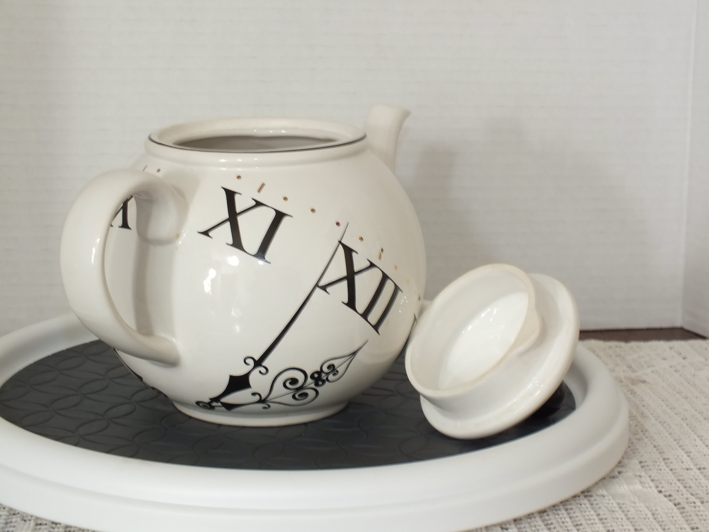 Arthur Woods Clock Face Teapot - Etsy