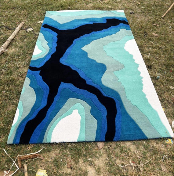 Abstract Blue River Hand-Tufted Wool Rug – Modern Ocean Inspired Carpet