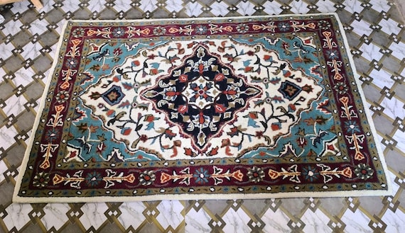 Hand Tufted Persian Style Rug – Teal Cream Floral Medallion