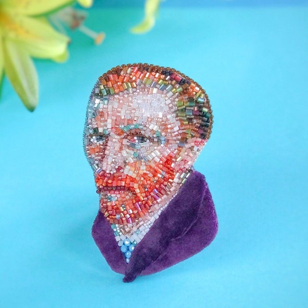 Vincent Van Gogh beaded brooch , Custom embroidered portrait