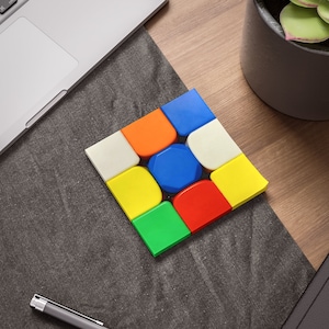 Rubik&#39;s Cube Post-it® Notes: Colorful Sticky Notes (50 Sheets)