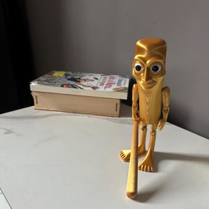 Articulated Tung Tung Tung Sahur - Brain Rot Fidget Toy Gold theme 7.5 inch tall
