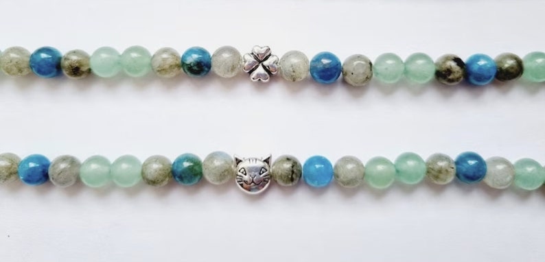 Bracelet enfant hypersensible aventurine apatite bleue labradorite grise pierres naturelles bleu vert idée cadeau anniversaire fille garçon Chat