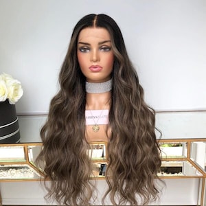 14-32 ", xs / s / m / groß, LASSEN SIE EINE NOTIZ Mit Ihrer Größe.Spitzen-Front-Perücke aus Cuticle ausgerichtetem reinem Echthaar, Balayage schwarz bis aschblond