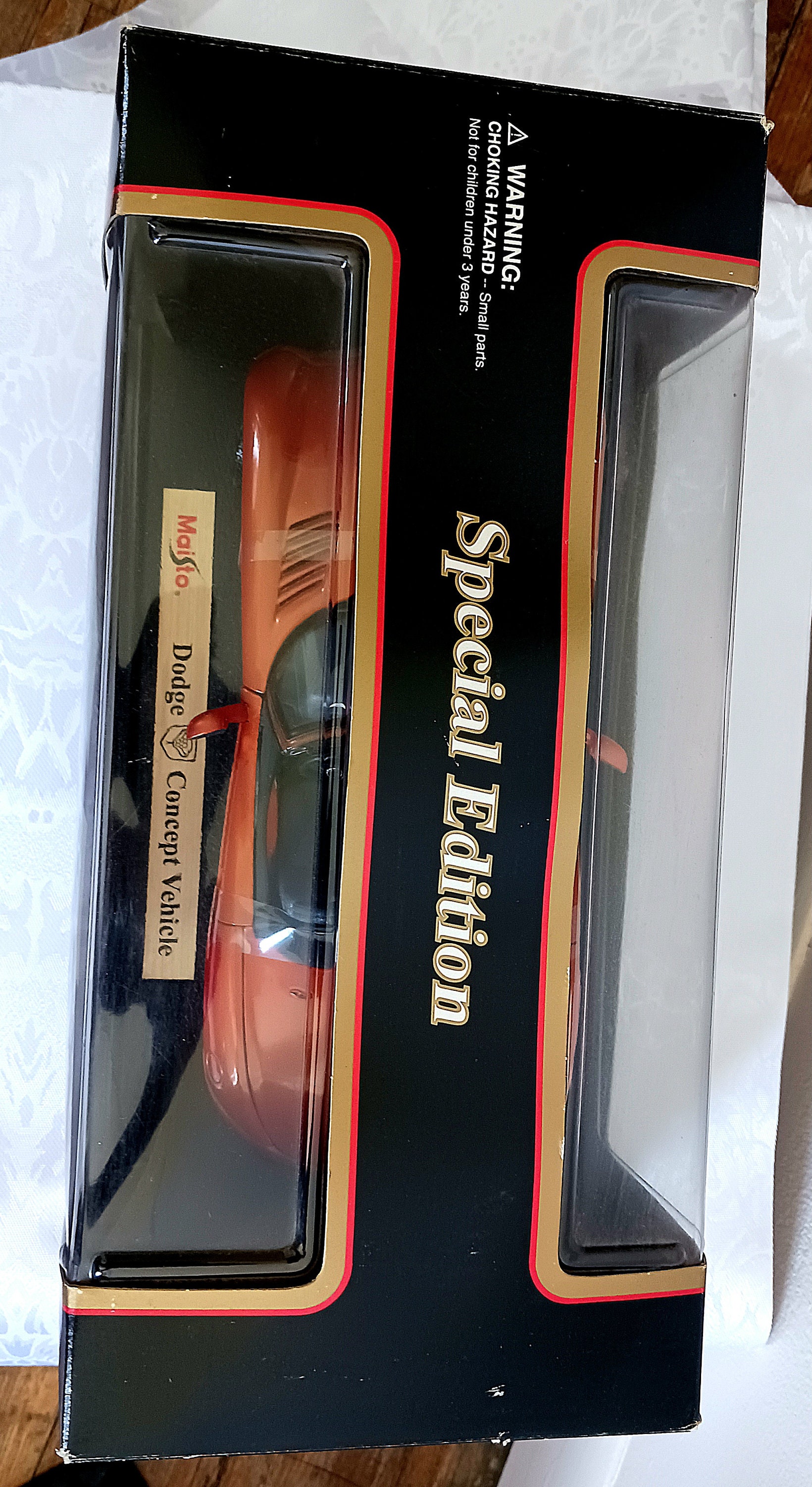 Maisto 1/24 – Dodge Concept Vehicle – Miniature Diecast Orange – Modèle 31951