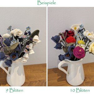 Op de afbeelding: Twee gehaakte bloemboeketten in witte keramische kannen. Het boeket aan de linkerkant heeft 9 bloemen in tinten blauw, wit en groen. Het boeket aan de rechterkant heeft 10 bloemen in tinten rood, geel, roze, wit en groen. De tekst "Beispiele" staat bovenaan de afbeelding. De tekst "9 Bl&uuml;ten" staat onder het linker boeket. De tekst "10 Bl&uuml;ten" staat onder het rechter boeket.