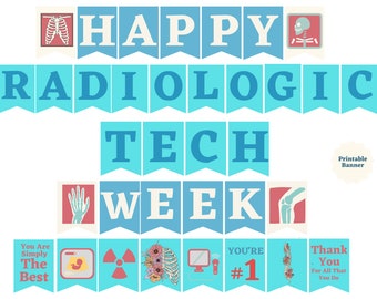 Könnte beinhalten: Ein druckbarer Banner mit blauen und weißen Wimpelflaggen, auf dem "Happy Radiologic Tech Week" steht. Der Banner enthält verschiedene medizinische Bilder, darunter eine Röntgenaufnahme eines Skeletts, einer Hand, eines Knies und eines ungeborenen Babys. Der Banner enthält auch ein Strahlungssymbol, einen Blumenstrauß und einen Computermonitor.