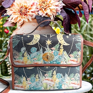 Cottagecore Mushroom Moon Phase Satchel Bag, Goblincore Accessory Bag, Mushroom Witchcraft Bag, Mushroom Decorative bag, Organized Moons Bag