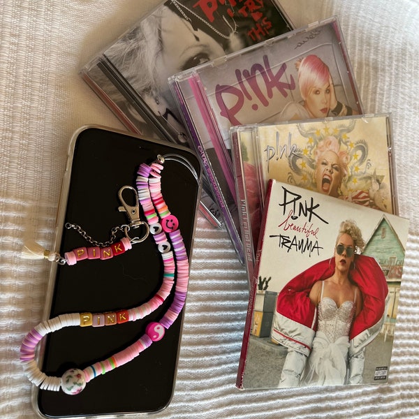 PINK : Attache téléphone + porte-clés