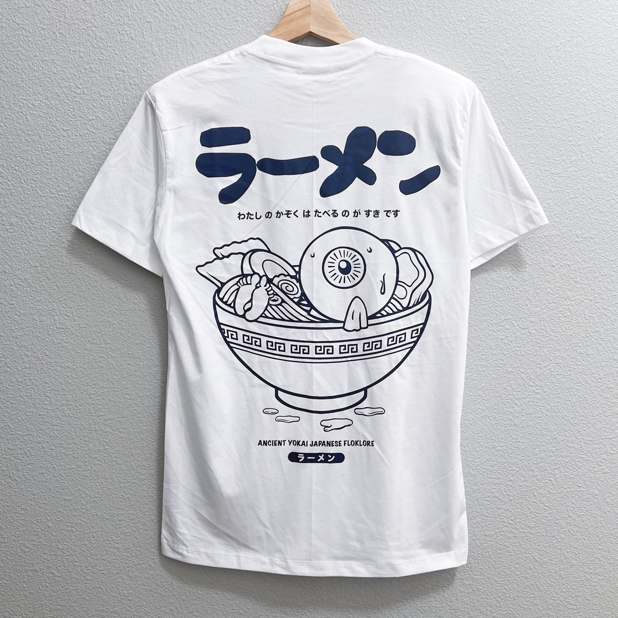 ろ*む様 吉村家　職人一丸　Tシャツ　限定　非売品　サイン入り　ラーメン　ミツカ ろ*む様 吉村家 職人一丸 Tシャツ 限定 非売品 サイン入り
