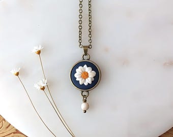 Daisy Necklace: Polymer Clay April Birth Flower Pendant - Symbolic White Floral Jewelry