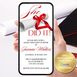 Invitación digital moderna para fiesta de graduación: She Did It (Ella lo hizo): elegante diseño de pergamino con cinta roja llamativa, texto completamente editable, descarga instantánea