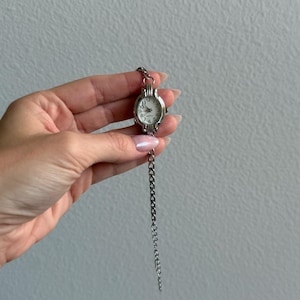 Handgemaakte zilveren horlogeband: vintage polshorloge met dikke ketting afbeelding 4