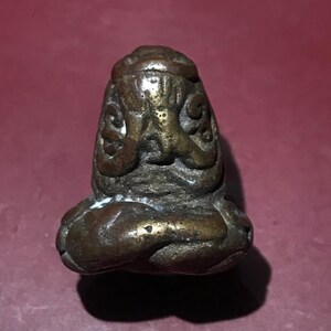 THAILAND AMULET Phra Pidta Close eyes Buddha Temple Statue Pendant Talisman