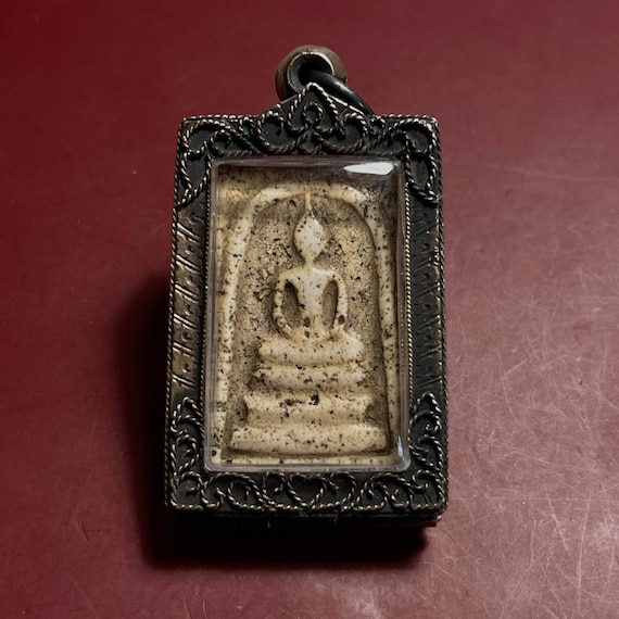 Phra Somdej THAI AMULET Buddha Talisman Pendant L… - image 1