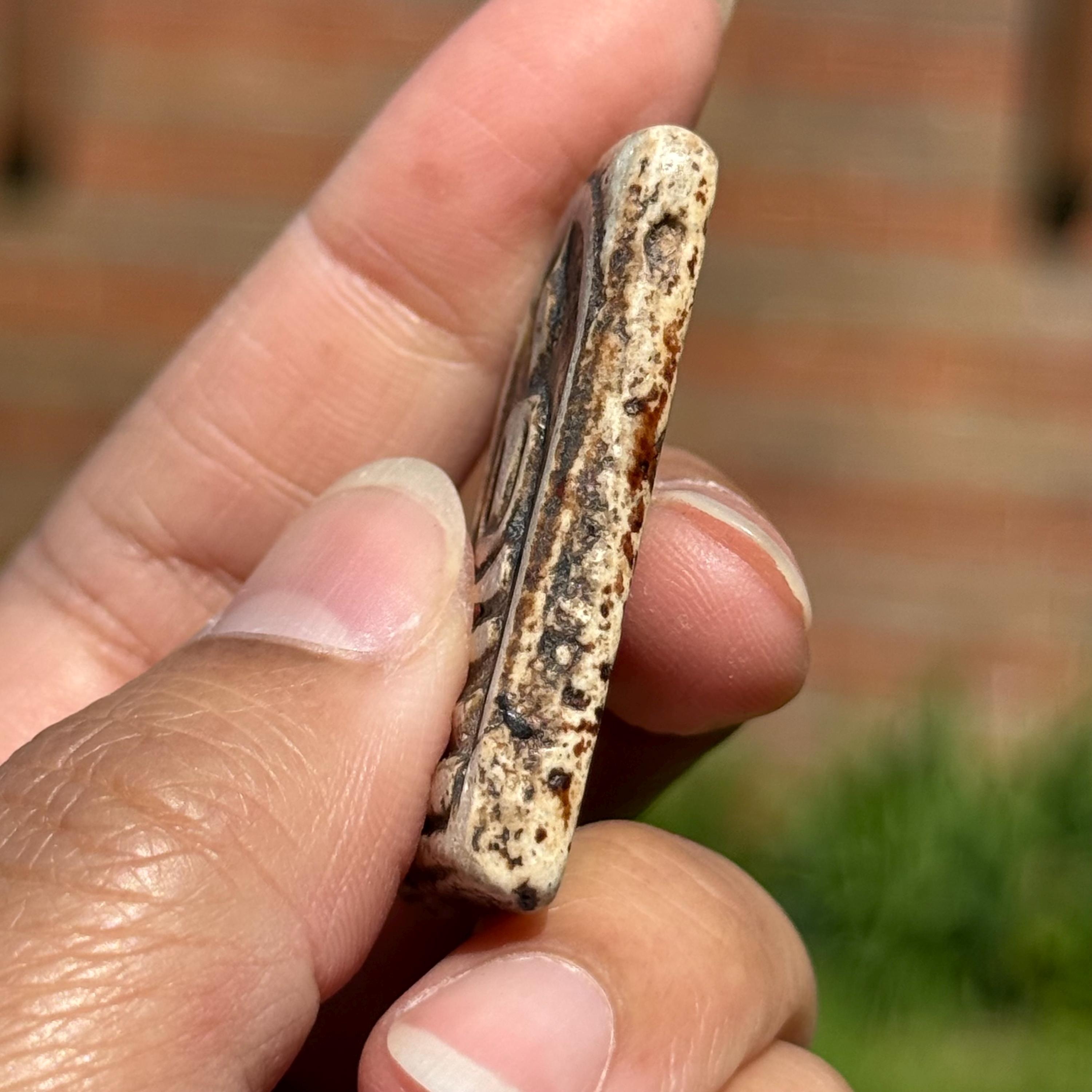 プラ・ソムデット タイのお守り 仏陀のお守り ペンダント 幸運のお守り