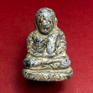 LP Ngern BUDDHA STATUE Thai Amulet Temple Talisman Pendant Luck Gife Brass Charm