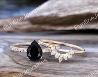 Lot de 2 bagues en onyx noir naturel taille poire, bague en moissanite, bague délicate, fiançailles, mariée, bague de promesse délicate, anniversaire, vintage