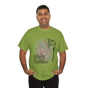 schrecklich großes christliches Abenteuer-T-Stück, Peter Pan inspiriertes T-Shirt, Leben für Jesus, religiöses Geschenk, Unisex Hemd, christliche Kleidung, treu