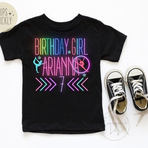 Personalisierte Gymnastik Geburtstag Shirt Turnerin Geburtstag Shirt für Geburtstag Mädchen Shirt Gymnastik Thema Geburtstag Party Custom Geburtstag Shirt